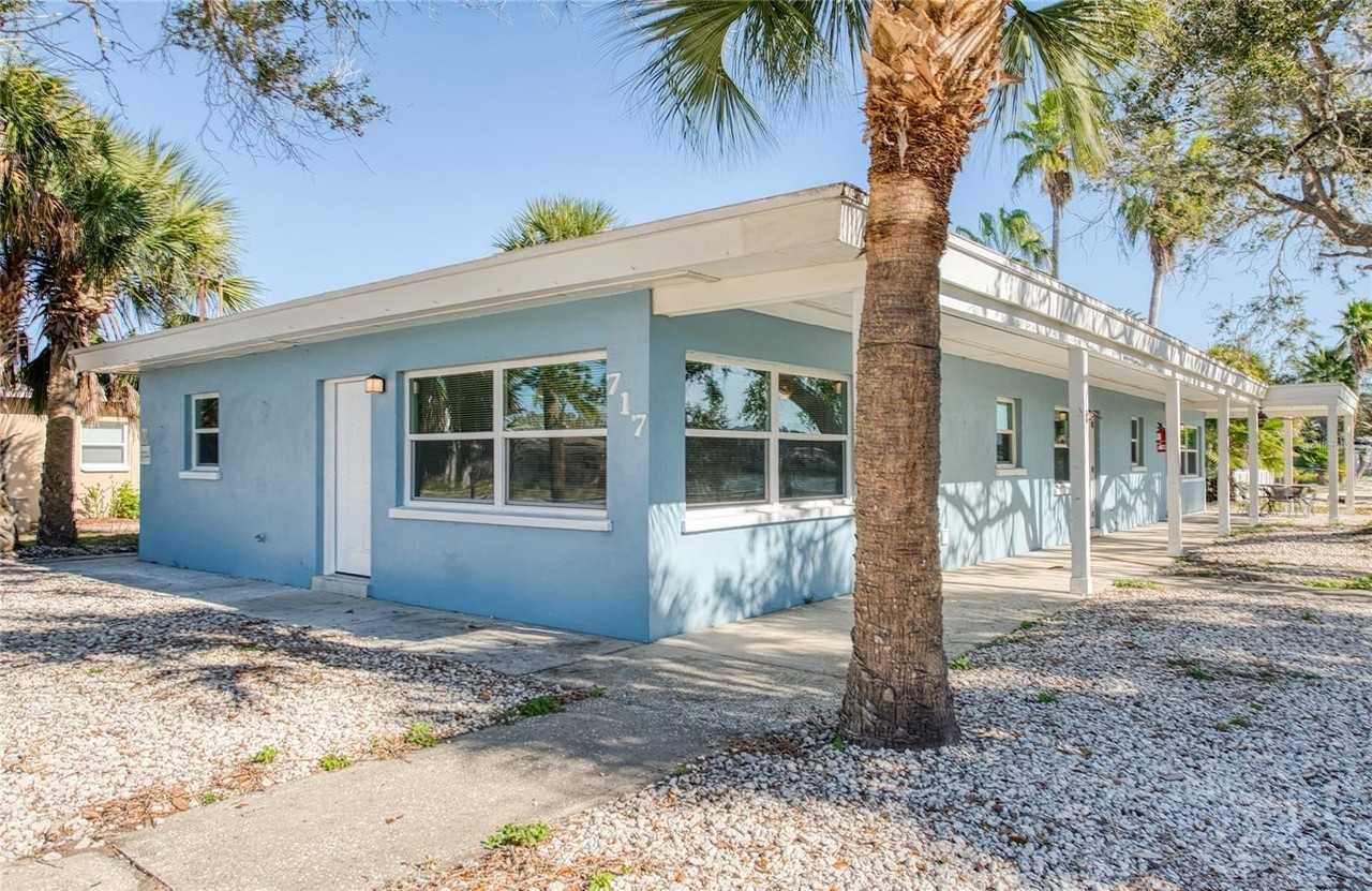717 E Gulf Blvd #1