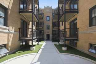 2237 N Bissell St - Photo 1 of 1