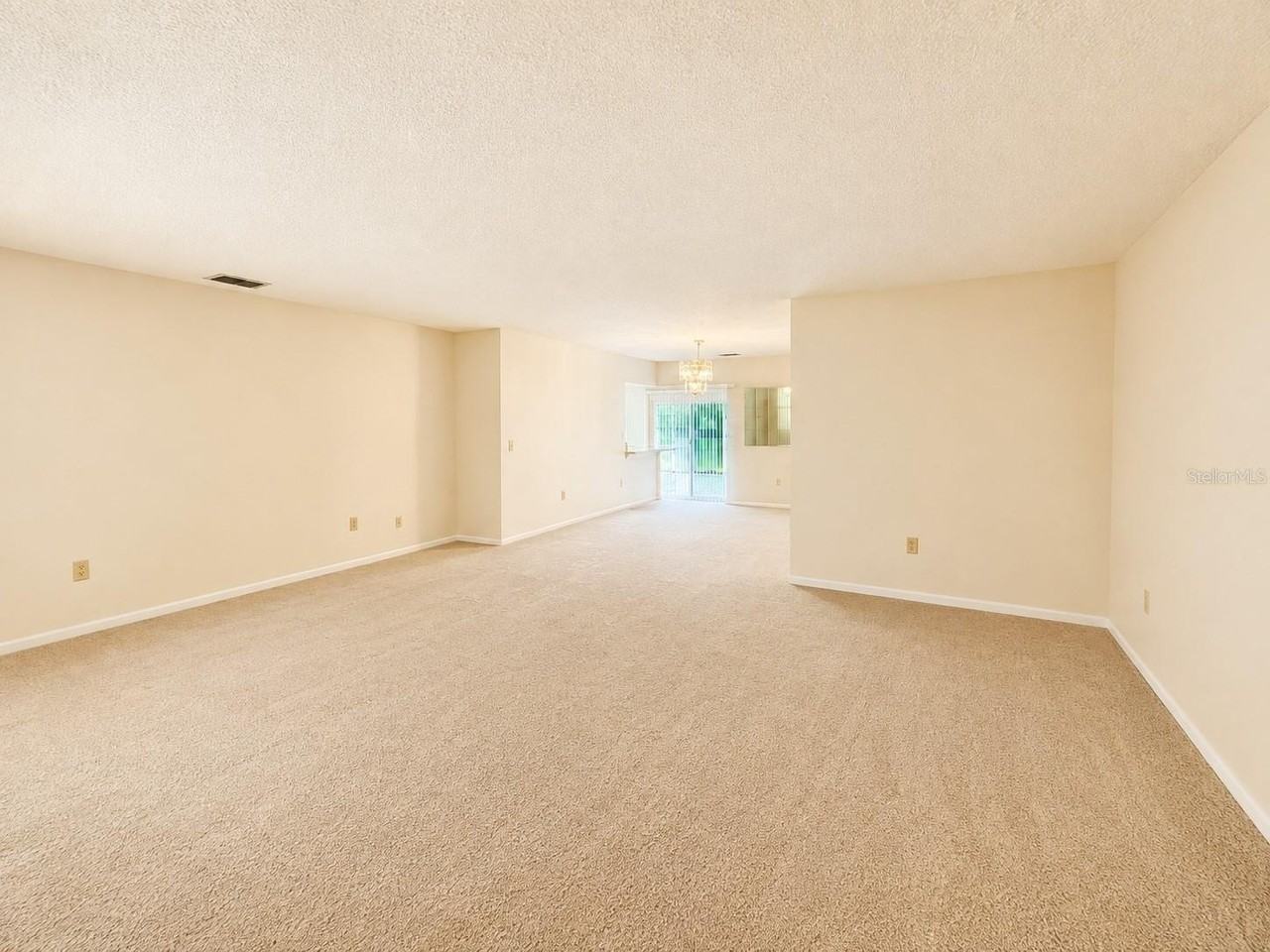 310 Faircross Cir - Photo 6 of 20