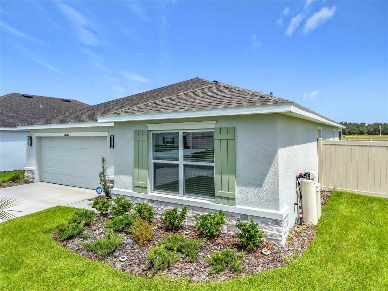 38407 Tea Rose Ave - Photo 4 of 50