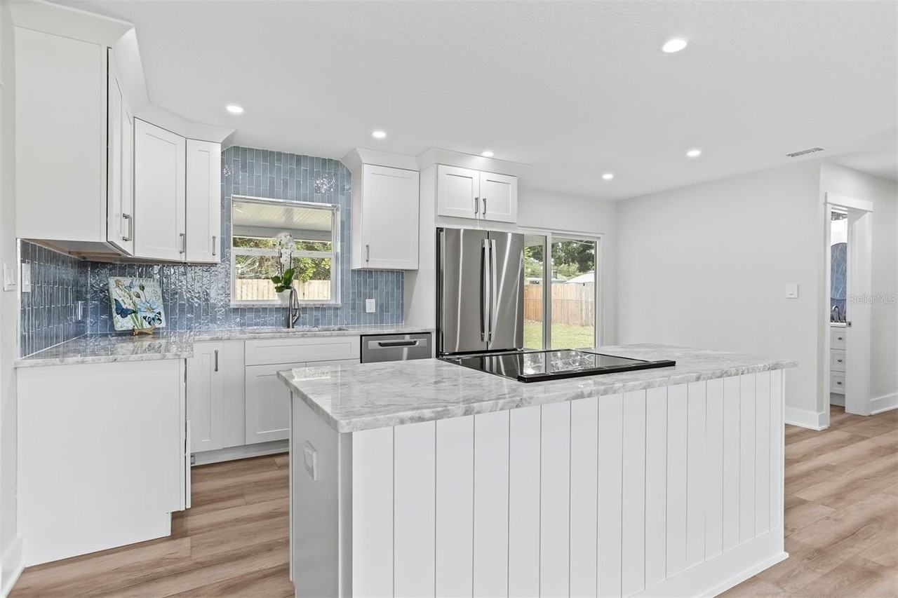 3332 70th Ln N - Photo 2 of 43