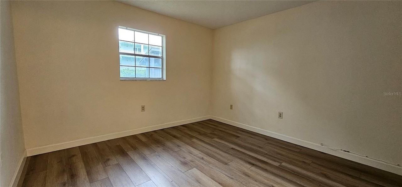 1712 Belleair Forest Dr #A - Photo 7 of 16