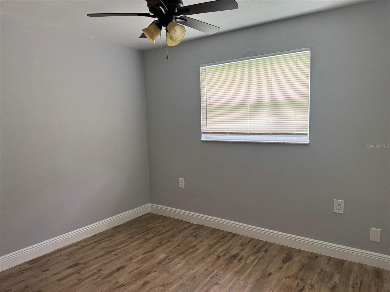 311 Avanda Ct #7 - Photo 5 of 12