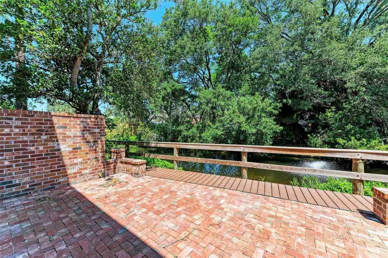 2927 W Gandy Blvd - Photo 4 of 50