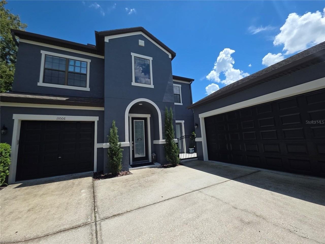 11006 Wembley Landing Dr - Photo 4 of 46