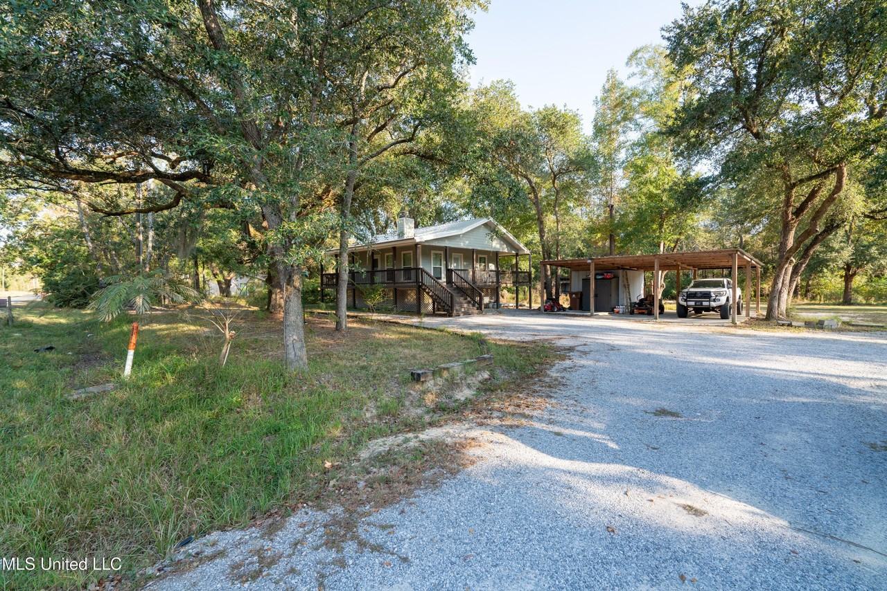 23349 Bells Ferry Rd - Photo 3 of 19