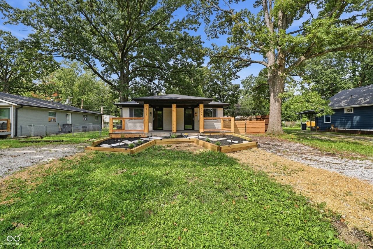 3660 N Sadlier Dr - Photo 2 of 24