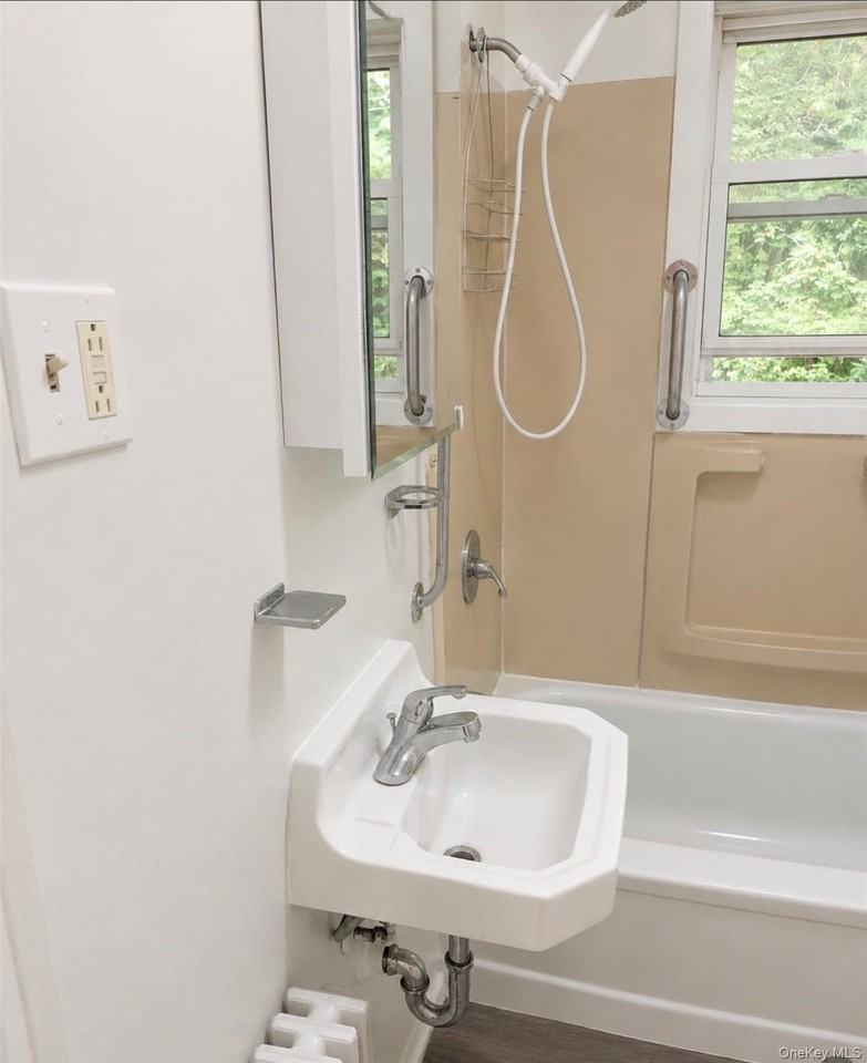15 Kinch Ln - Photo 7 of 10