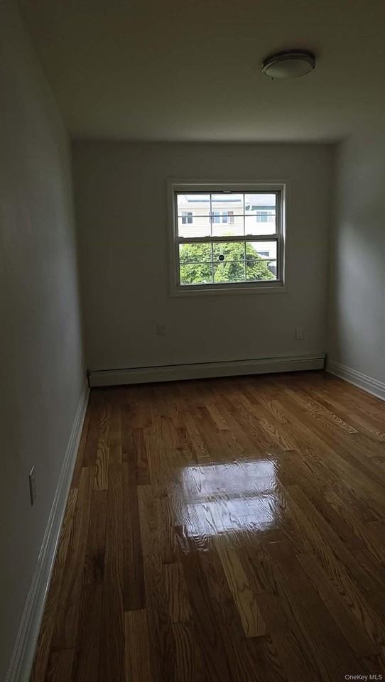 15541 115th Ave #1 - Photo 7 of 7