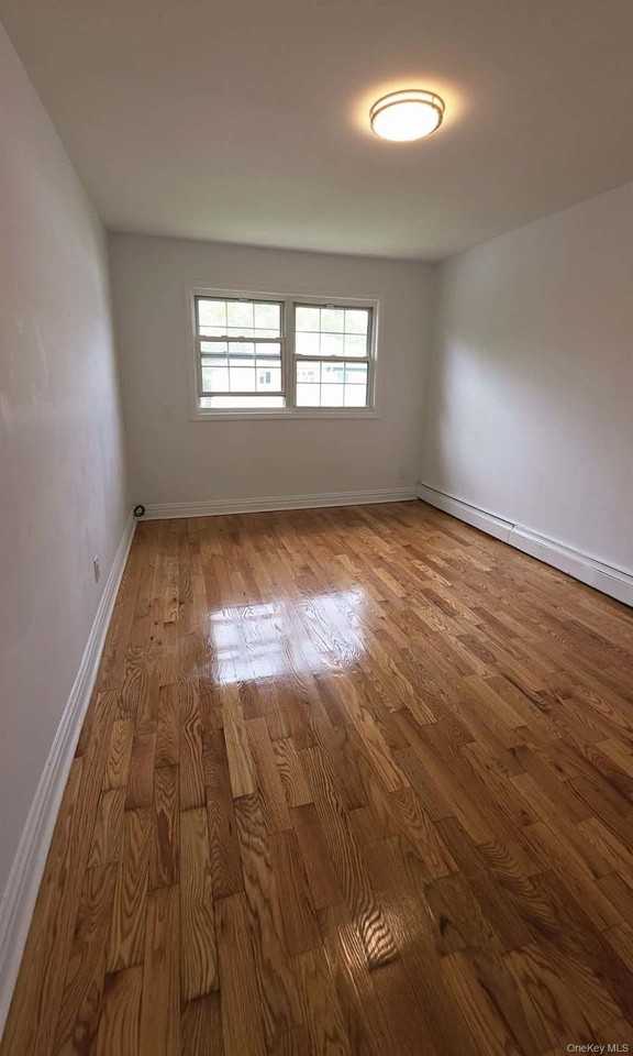 15541 115th Ave #2 - Photo 6 of 10