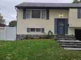 featured image of 38 Ripley Dr