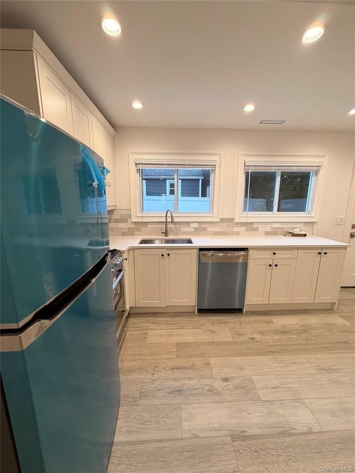 17 Jefferson Ave - Photo 5 of 13