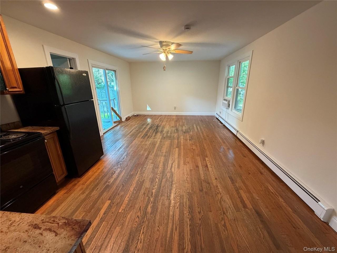 20 Pitts Ave - Photo 4 of 7
