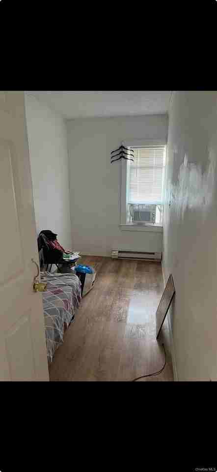 42 Bennett St - Photo 3 of 9