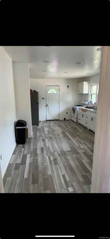 42 Bennett St - Photo 7 of 9