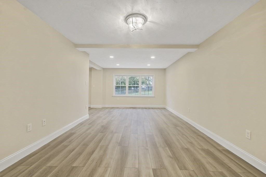 6 Dale St #6 - Photo 5 of 29