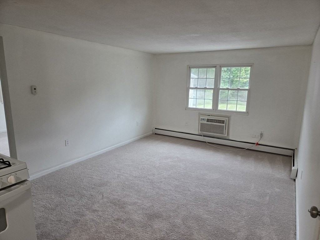 428 Great Rd #17 - Photo 3 of 19