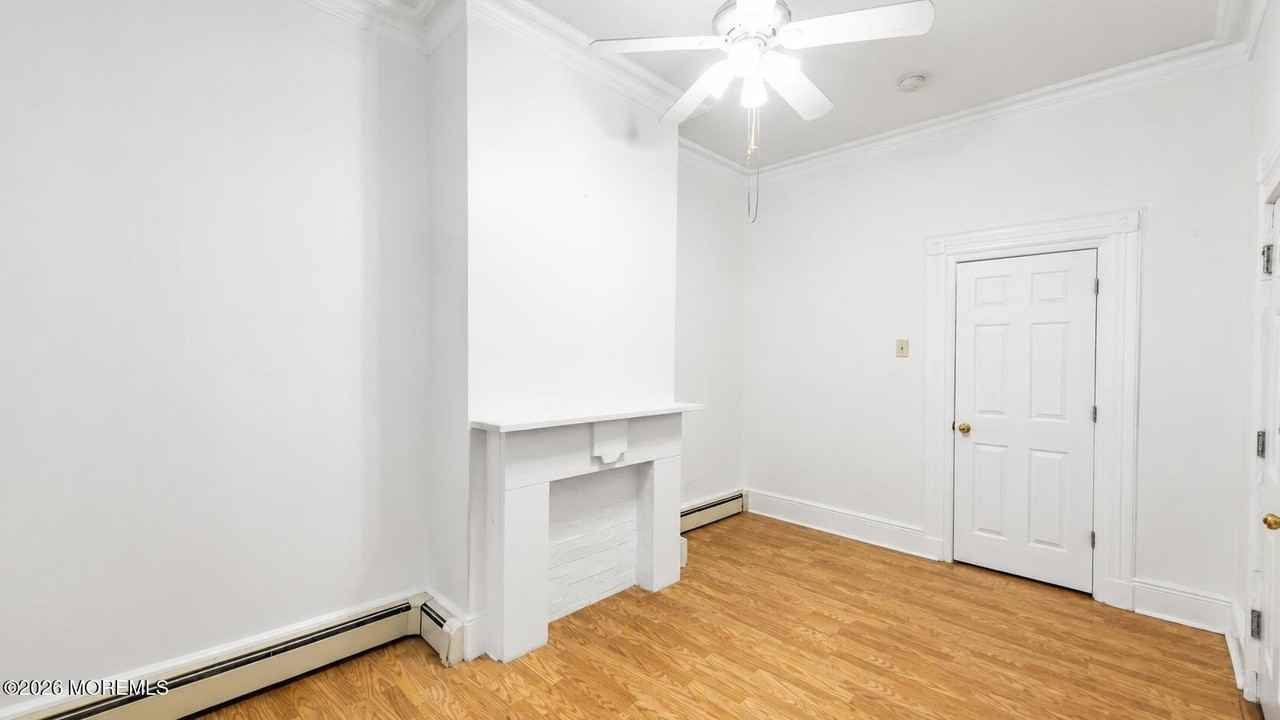 107 Ferry St #2 - Photo 7 of 13