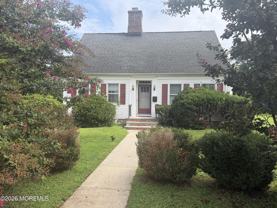 611 Blanchard Pkwy - Photo 1 of 1