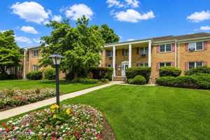 featured image of 63 Stonehurst Blvd #G