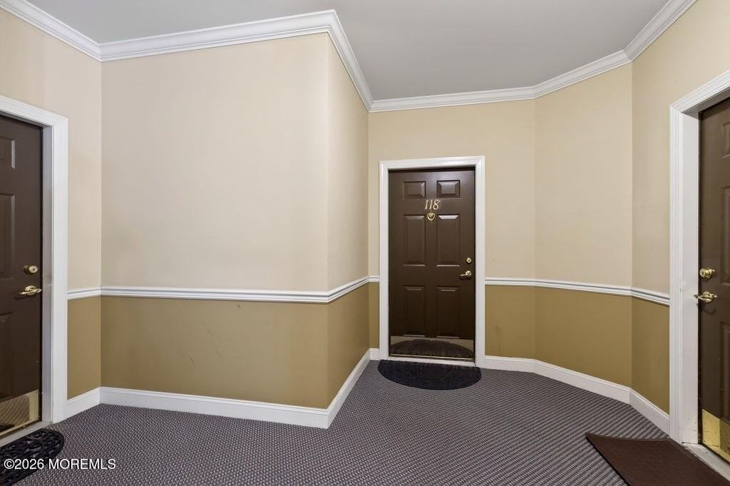 118 Sloan Ct - Photo 3 of 40