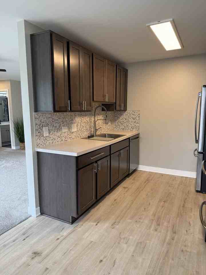 673 Thorntree Ct #D2 - Photo 6 of 23