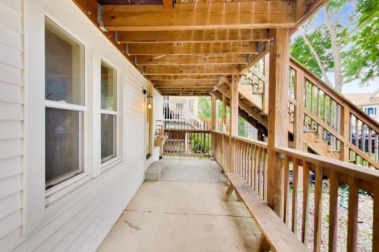 4614 N Springfield Ave #1 - Photo 6 of 28