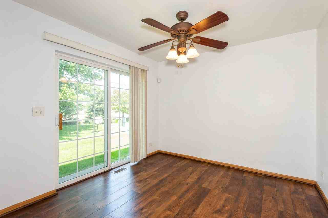 2341 Stoughton Cir #2341 - Photo 5 of 12