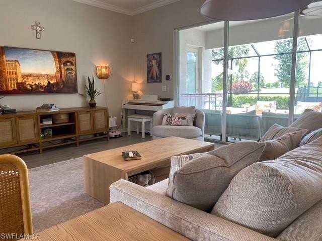 5451 Ternberry Rd - Photo 3 of 40