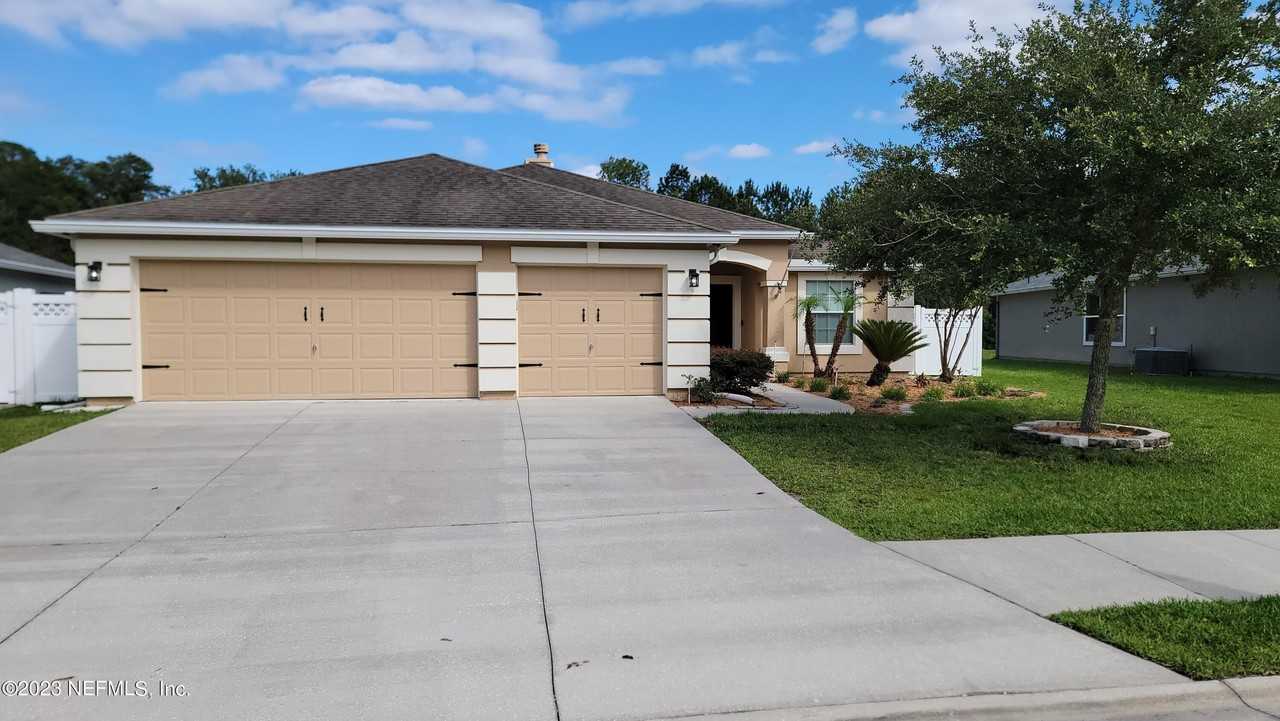 2735 Woodsdale Dr - Photo 3 of 37