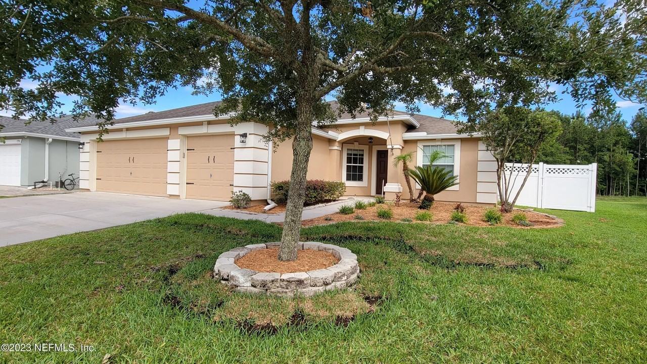 2735 Woodsdale Dr - Photo 4 of 37