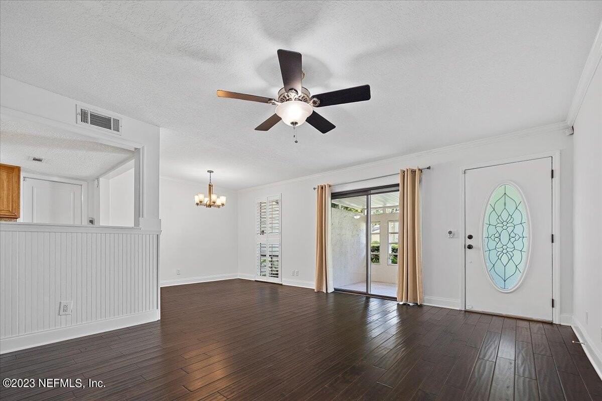 101 Villa Del Mar Dr #G2 - Photo 5 of 16