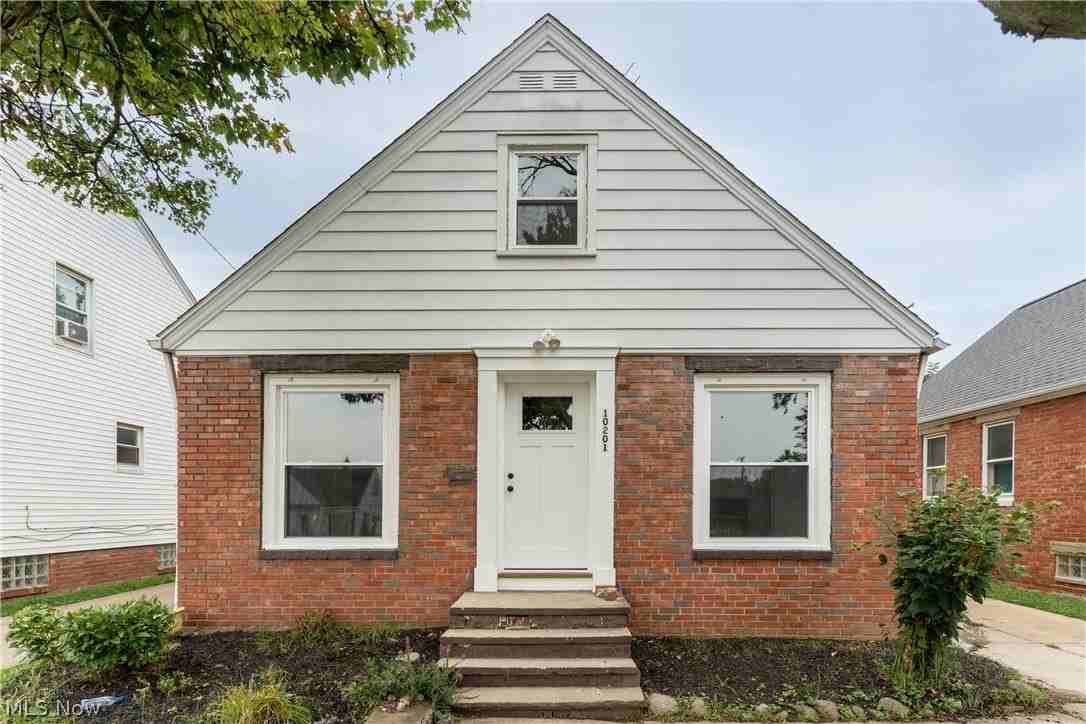 10201 Grace Ave - Photo 2 of 33