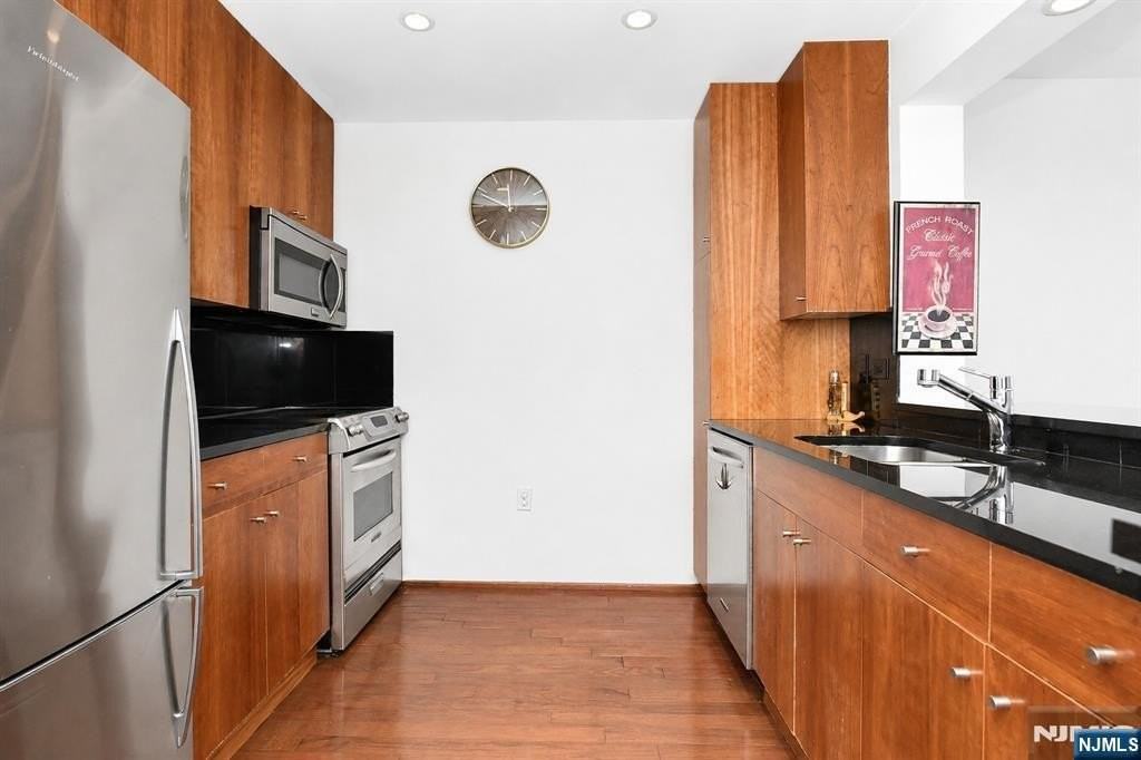 3308 City Pl - Photo 3 of 19
