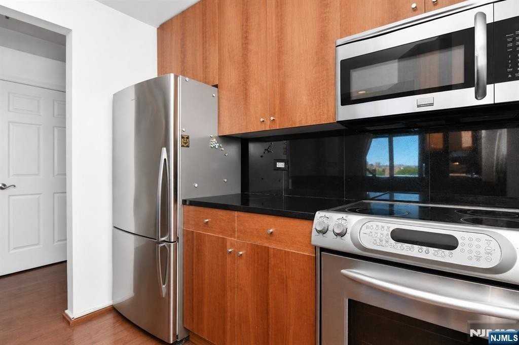 3308 City Pl - Photo 4 of 19