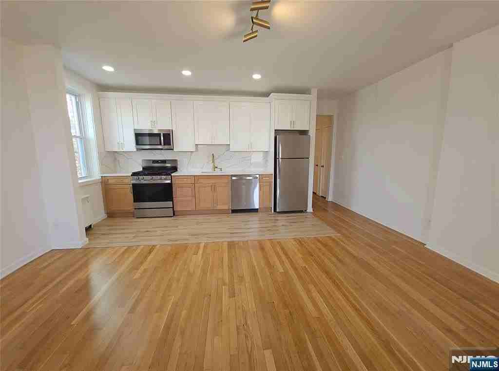 1700 Kennedy Blvd #42