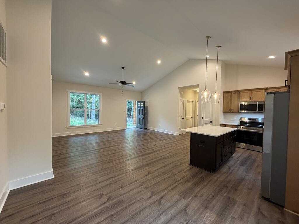 628 Oyster Way - Photo 6 of 20