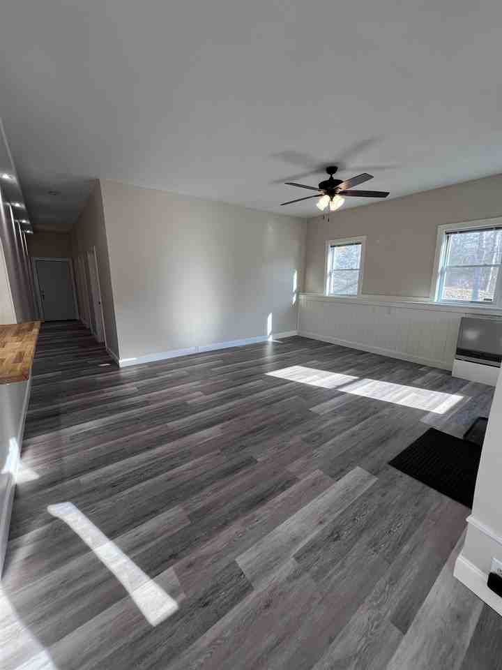 86 Main St #1 - Photo 4 of 16
