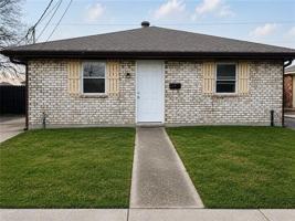 featured image of 3508 Pakenham Dr
