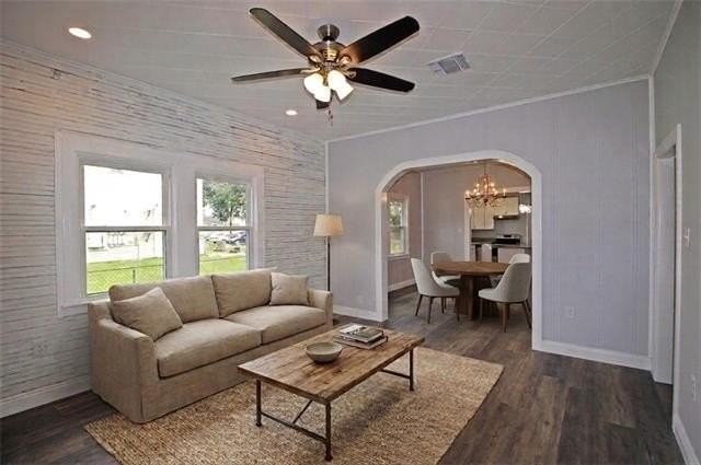 207 Milling Ave - Photo 2 of 15