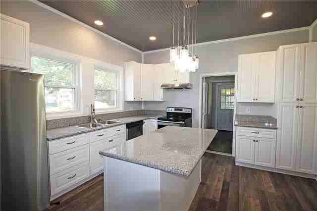 207 Milling Ave - Photo 6 of 15