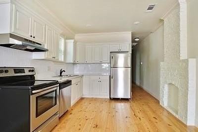 4148 Dhemecourt St - Photo 3 of 7