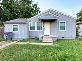 1713 Nw Irwin Ave - Photo 1 of 1