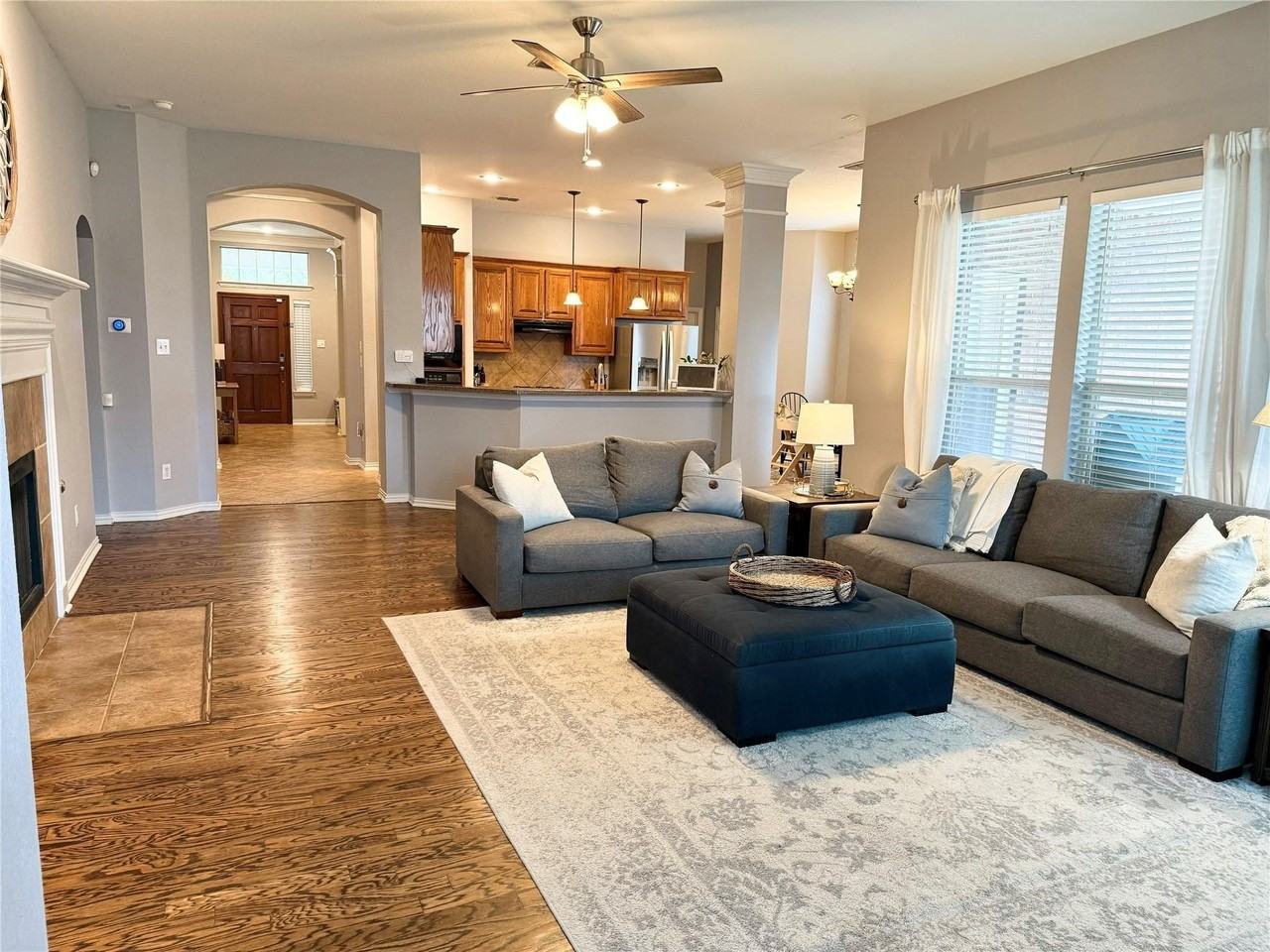 6852 Seacoast Dr - Photo 5 of 21
