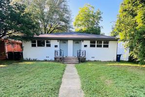 featured image of 927 W Morton St