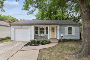 featured image of 411 W Taylor St
