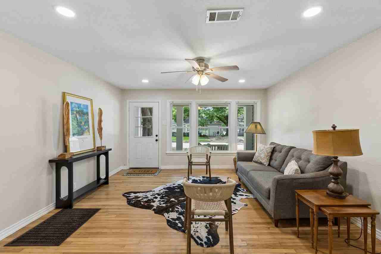 411 W Taylor St - Photo 5 of 35