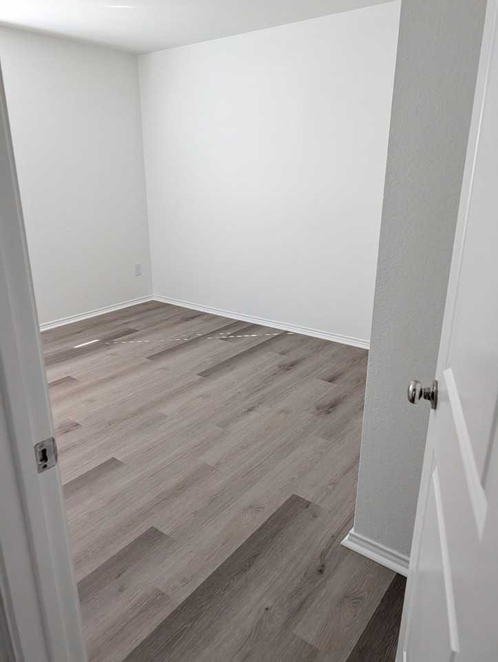 3613 Harper St - Photo 5 of 11