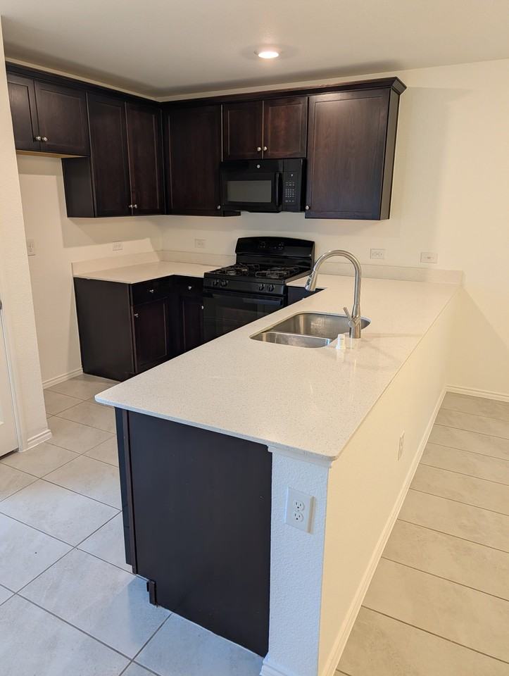 3613 Harper St - Photo 6 of 11