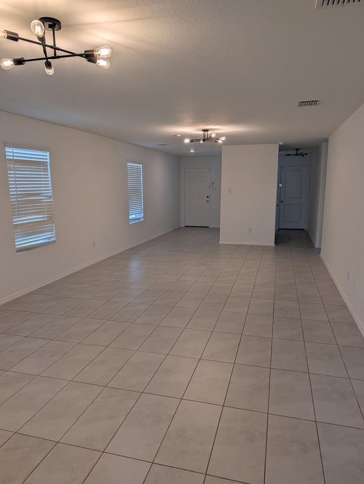 3613 Harper St - Photo 7 of 11